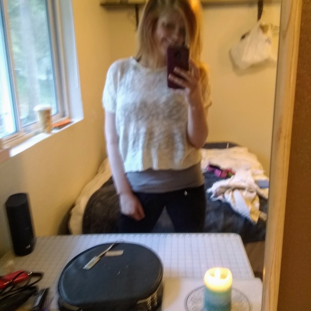Off-White Knit Top - Picture 2 of 3